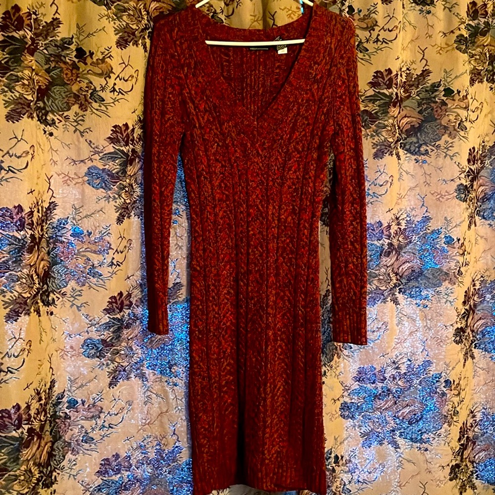 Moda International, Victoria secret Sweater Dress